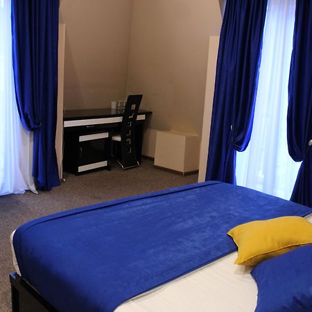 Hotel Diplomat Tbilisi Esterno foto